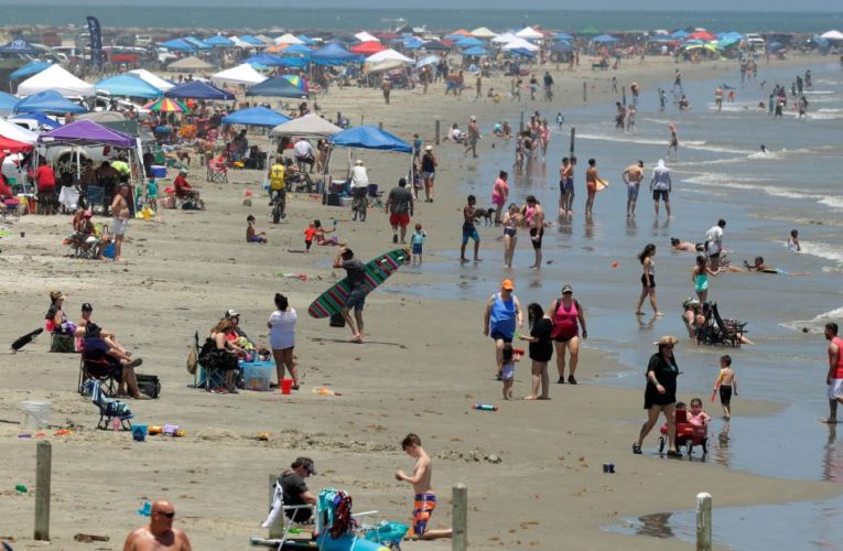 Covid-19 cases surge in some states as Americans celebrate Memorial Day weekend