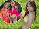 Elizabeth Hurley is spending lockdown with her mum at her ‘£6m mansion complete with 13 bedrooms’