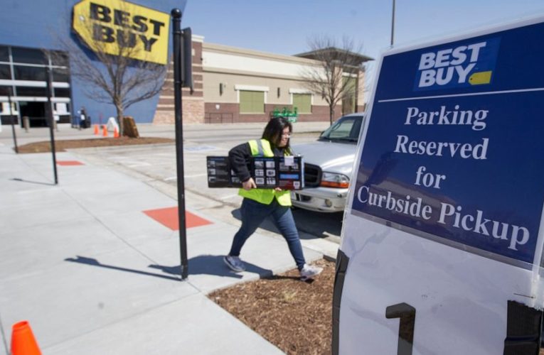 Best Buy to require customers to wear masks amid virus spike