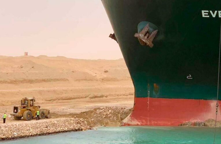 In pictures: Container ship stuck in Suez Canal