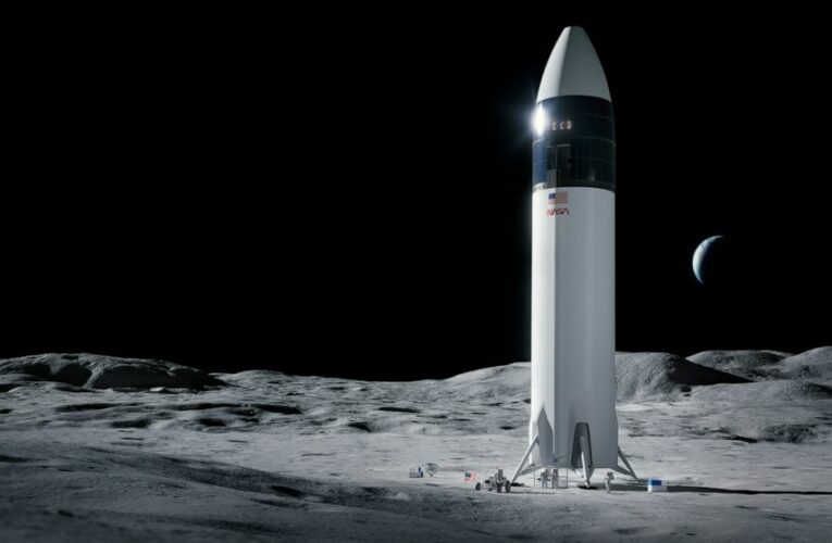 Bezos loses appeal of NASA’s plans to use Musk moon lander