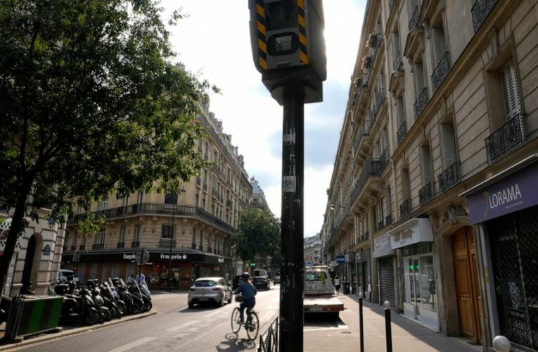 30 kph max: Paris shrinks speed limit to protect climate