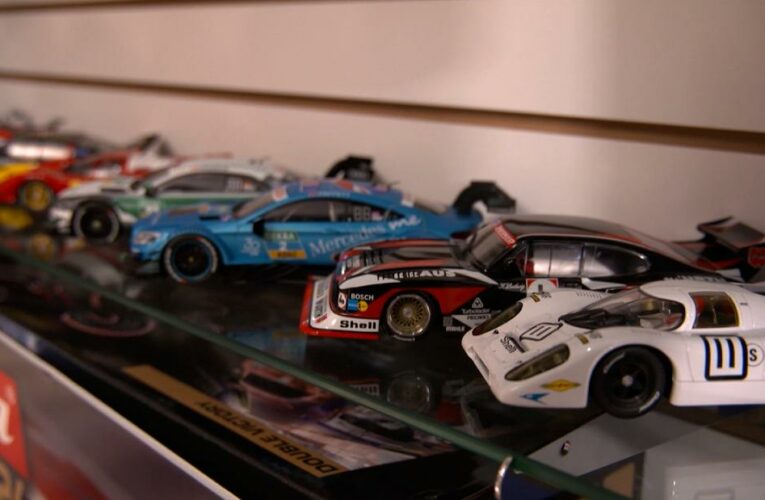 CNN tracks toy cars stuck in supply chain holiday shopping chaos