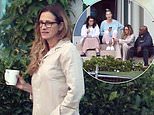 Julia Roberts drinks morning coffee in her pyjamas during Sydney quarantine