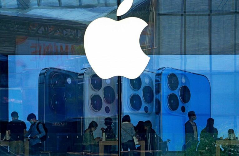 China crackdown on Apple store hits holy book apps, Audible