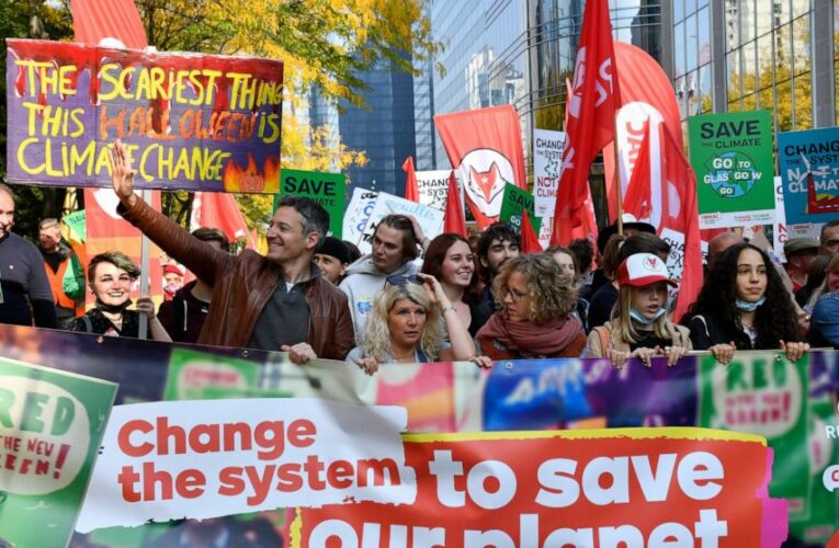 Thousands march in Brussels to demand tougher climate action