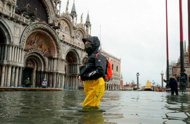 Flooding in Venice worsens off-season amid climate change