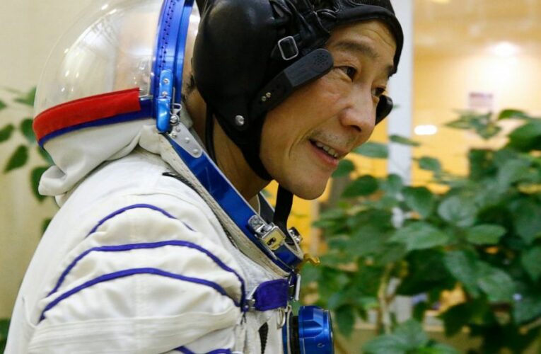 Japanese billionaire gets ready for December space mission