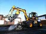 JCB’s £165k pothole killer fills 3 years’ worth of craters in 4 months