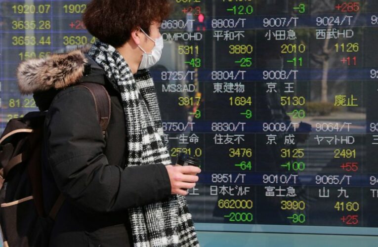 Asia shares gain, trading closed in Korea, China for holiday