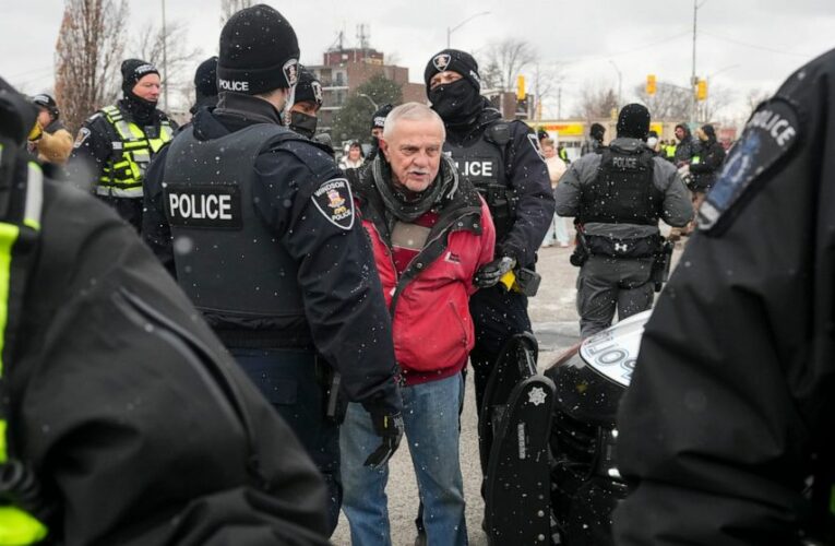 Police arrest protesters who remained at US-Canada bridge