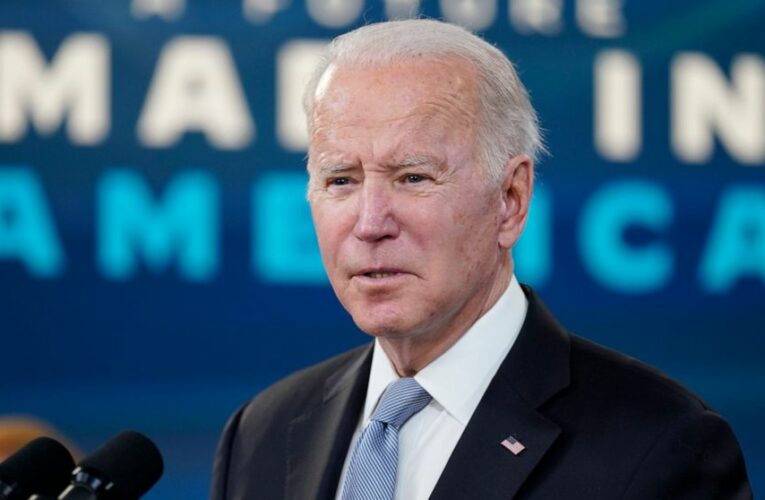 AP FACT CHECK: Biden takes half-steps on electric vehicles