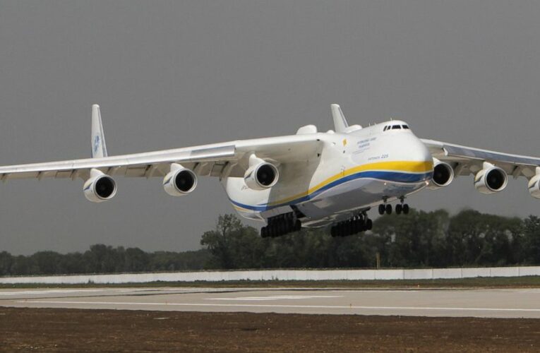 Live updates: Russia closes its airspace to 36 nations