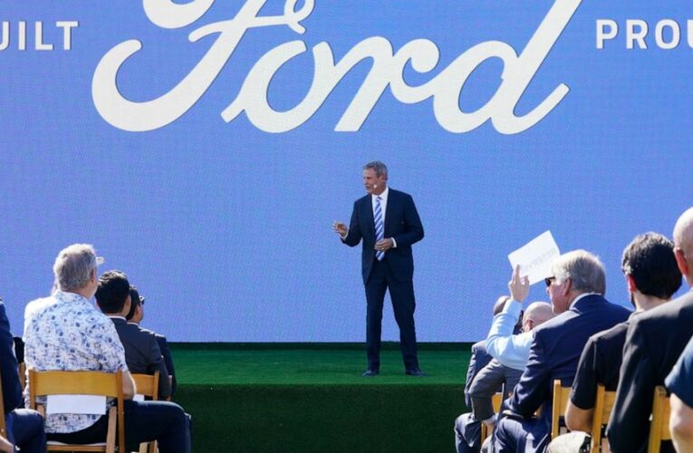 Ford’s fork in the road: EV, internal combustion are split