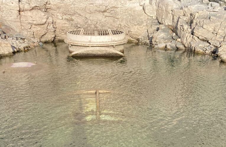 Lake Mead plummets to unprecedented low, exposing original 1971 water intake valve