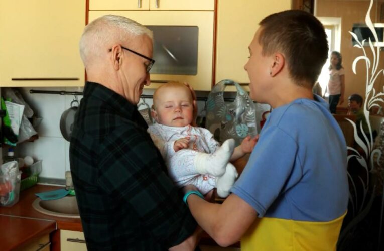 Watch: Anderson Cooper meets Ukrainian mom sheltered in Kyiv after speaking for months