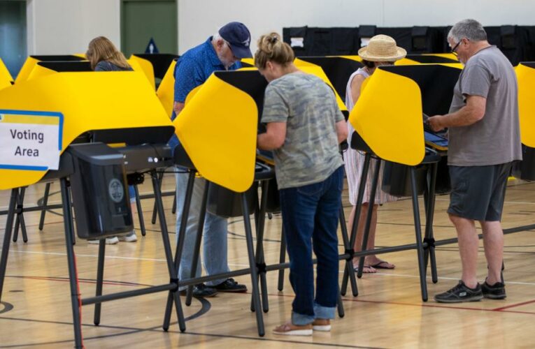 Signs of low turnout present warning for Democrats