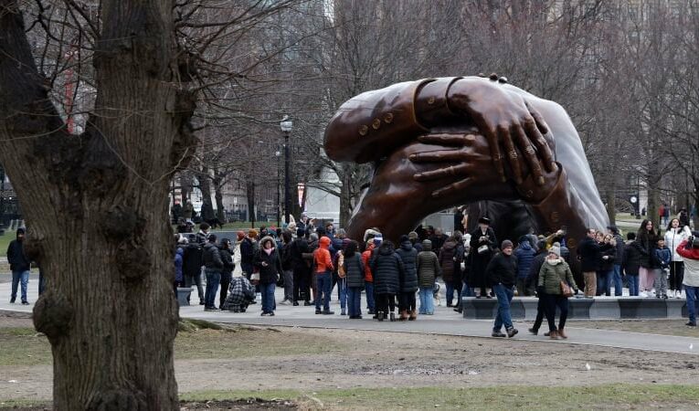 Martin Luther King Jr monument in Boston prompts mockery and criticism | CNN