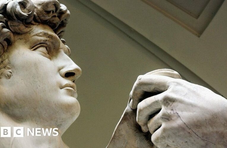 Principal resigns after Florida students shown Michelangelo statue