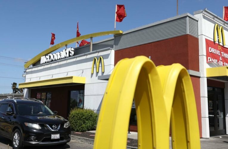 McDonald’s Temporarily Shuts U.S. Offices as Chain Prepares for Layoff Notices